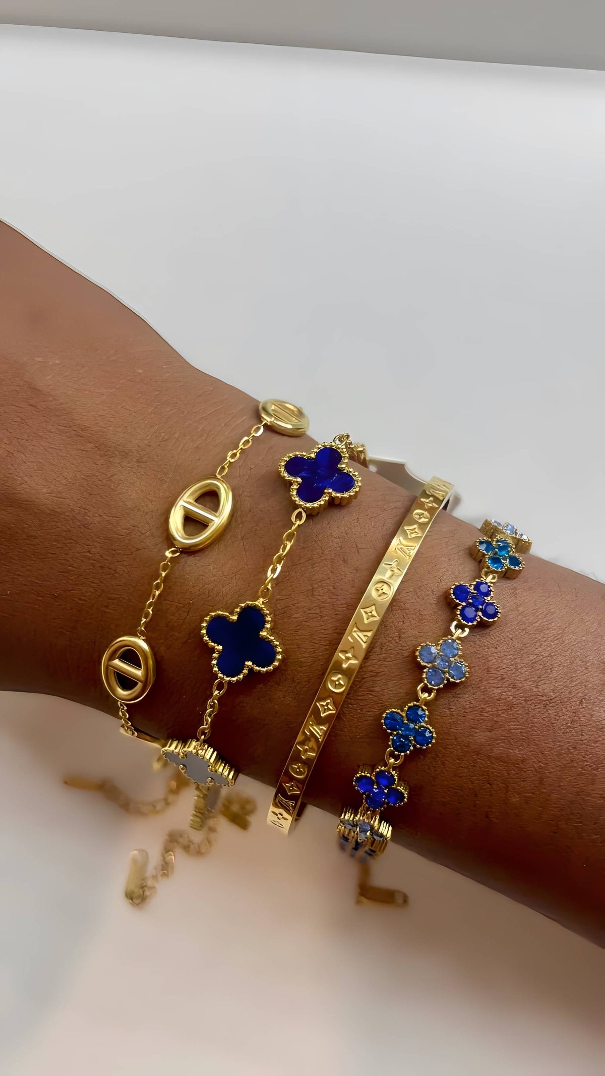 Lot de 4 bracelets en acier inoxydable