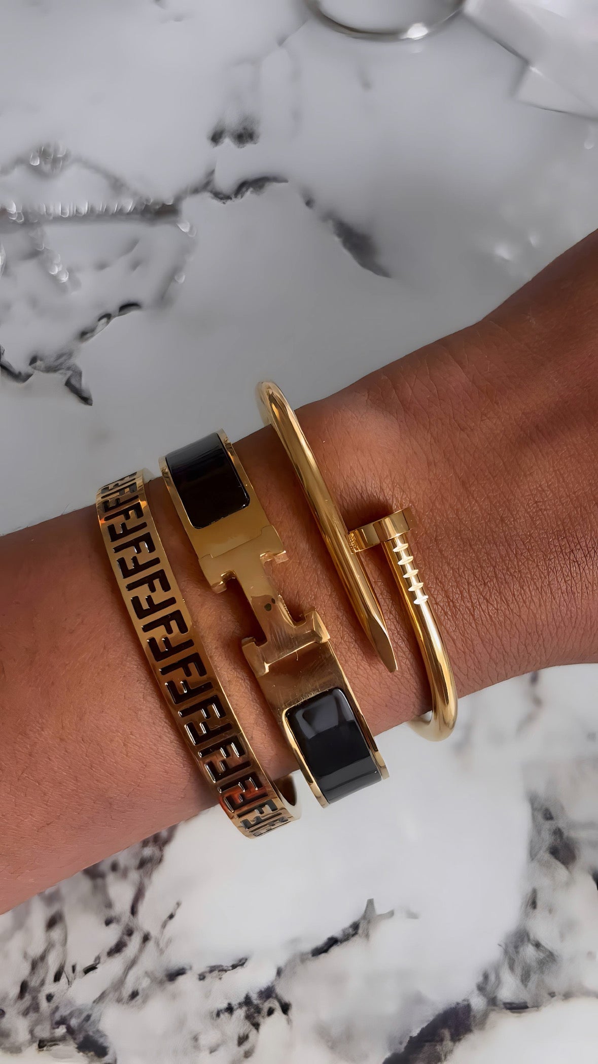 Lot de bracelet noir et doré en acier inoxydable